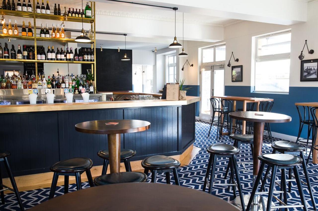Blues Point Hotel Сидней Экстерьер фото